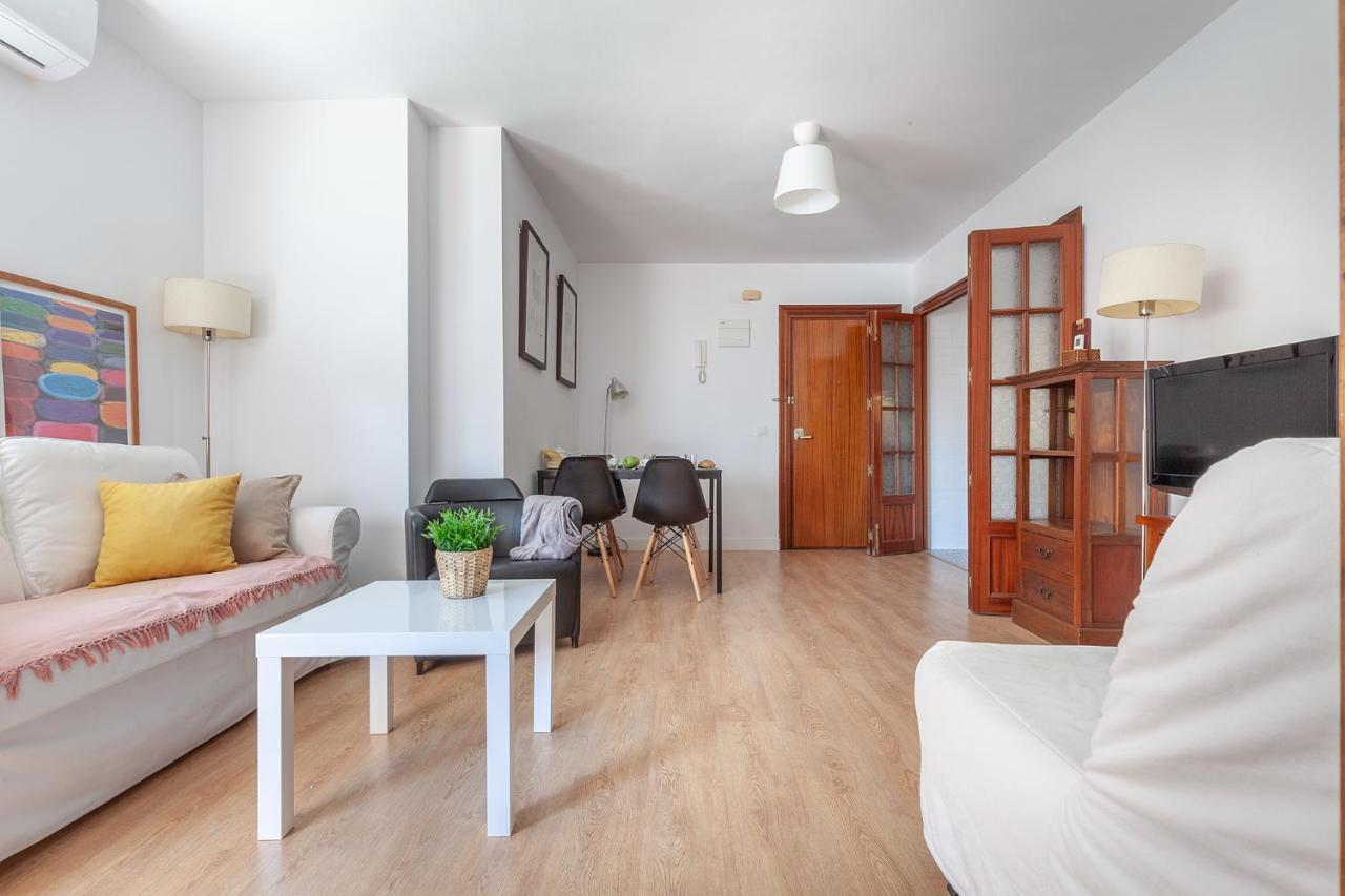 Luminoso Y Acogedor En Sevilla. A/c. Appartement